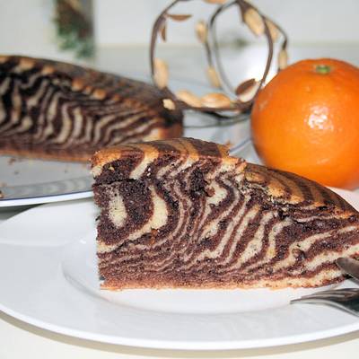 Bizcocho de tigre agazapado y cebra escondida de Lorraine Pascale Receta de  brujix- Cookpad