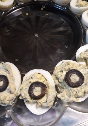A picture of Mothers Day Deviled Eggs.