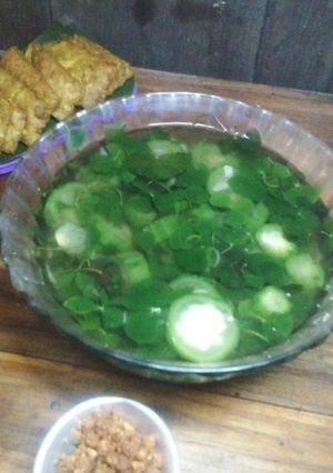 Foto resep Sayur bening gambas/oyong,semanggi