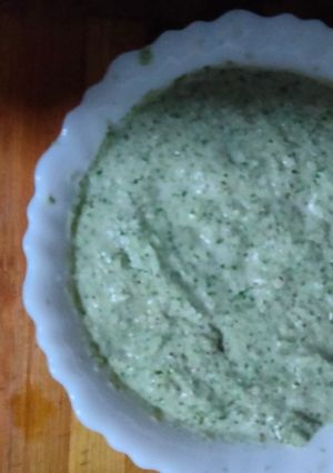 नारियल मिर्ची की चटनी (Nariyal mirchi ki chutney recipe in hindi) रेसिपी मुख्य फोटो