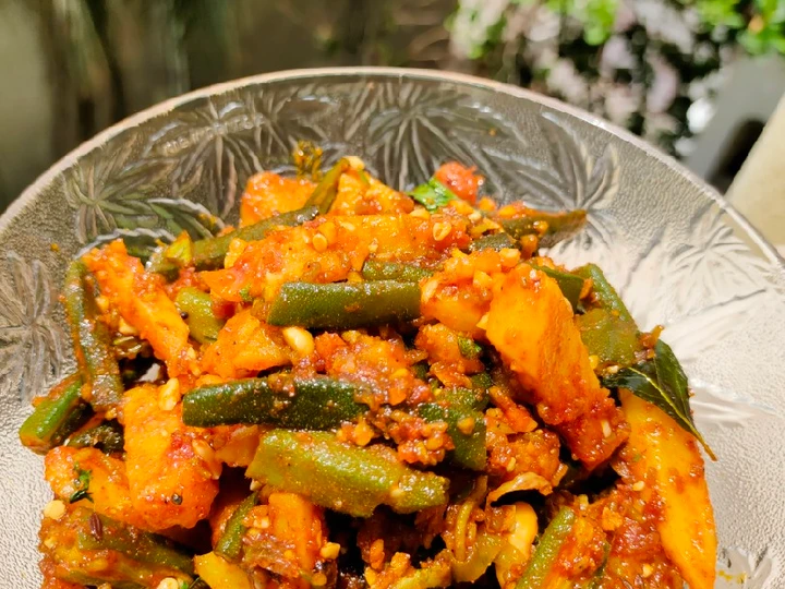 How To Make Gujrati Bhinda batata nu shak/allo bhindi ki sabzi which Delicious