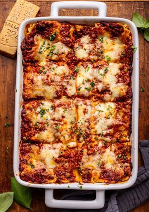 A picture of Lasagna.