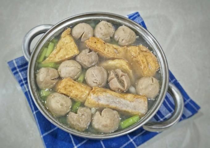 Cara Gampang Menyiapkan Kuah Bakso Sapi, Lezat