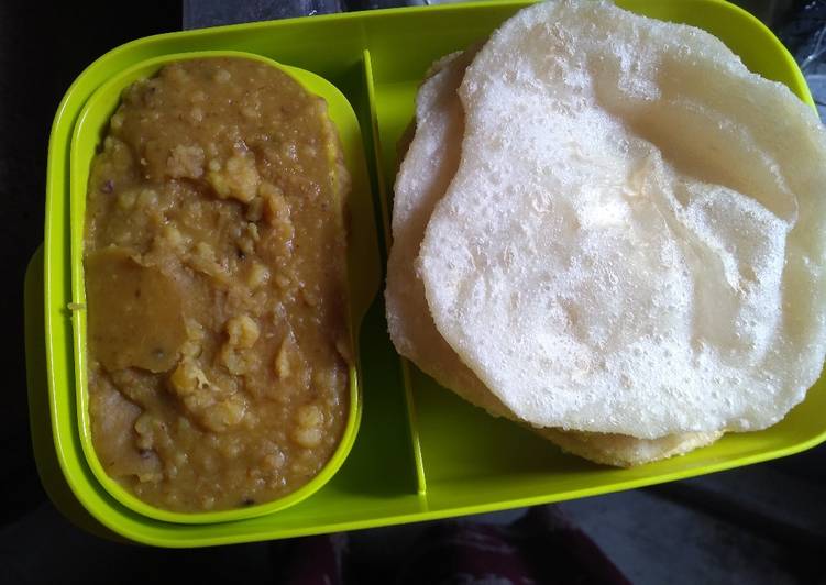 Puri and chana daal