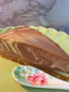 Una foto de Tarta de queso y chocolate