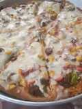 اشها بيتزا ممكن تتذوقوها معي وعلى طريقتي الخاصه 👩‍🍳💖🌸