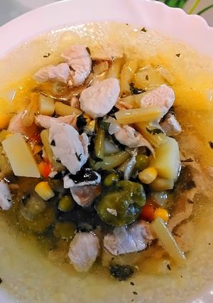Zöldségleves csirkemellel recept fotója