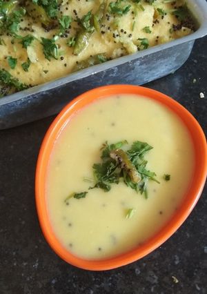 A picture of Khaman Kadhi.