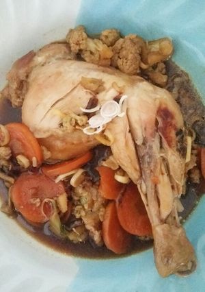 รูปของ ไก่ตุ๋นอุ่นหุงต้มนึ่ง