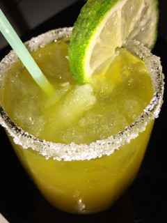 A picture of Pineapple,ginger drink.