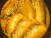 A picture of cá chạch kho