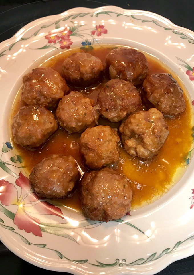 Una foto de Albóndigas en salsa (en olla)