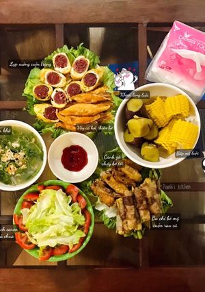 Hình của món Bữa trưa 2 người - Heo, gà, bò, cá, tôm, khoai, bắp đủ cả :)).