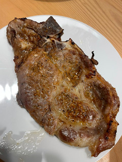 煎烤梅花厚切豬排🥩|懶人料理|快速上菜 的食譜成品照片