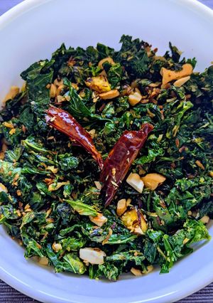 A picture of Indian spiced sauteed kale.