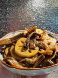 Củ sen kho nấm lộc nhung (món chay)