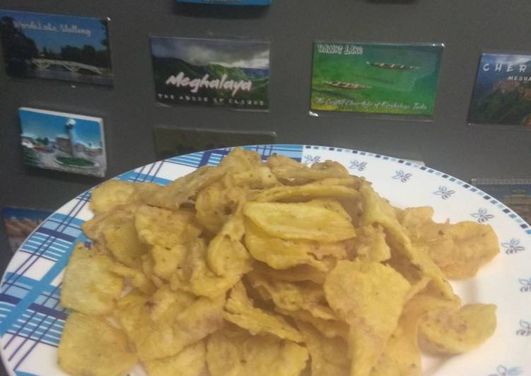 Easiest Way to Make Super Quick Homemade Crispy Aloo paper chips
