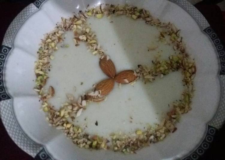 Recipe of Any-night-of-the-week Sooji_ki_kheer❤