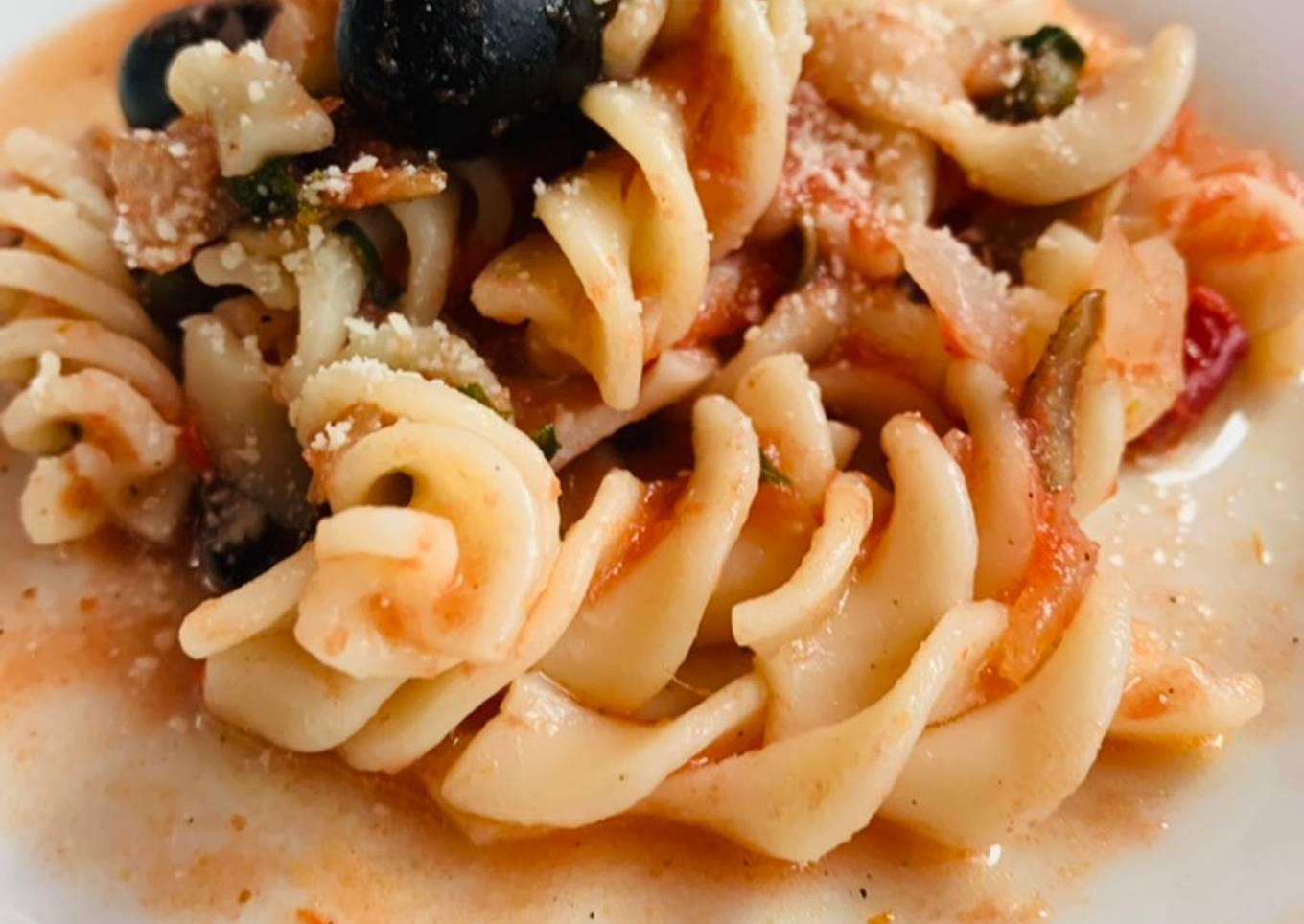 Pasta a la puttanesca