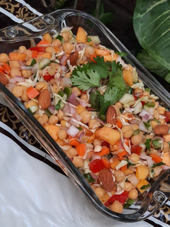 A picture of Healthy Chana Salad 🥗 😋.