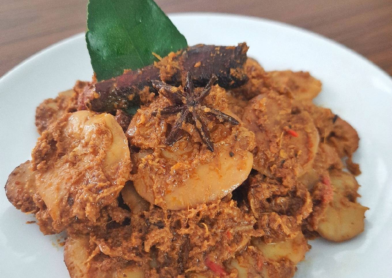 898. Rendang Jengkol