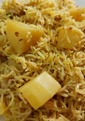 A picture of Aloo ki Tahiri.