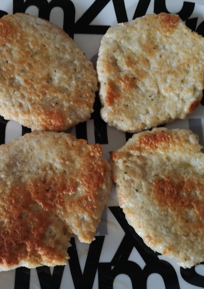 Una foto de Burgers de pollo atortilladas