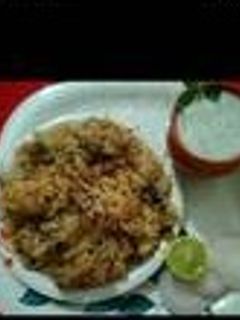 चिकन बिरयानी (Chicken biryani recipe in hindi) रेसिपी मुख्य फोटो