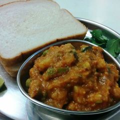 A picture of Pav bhaji.