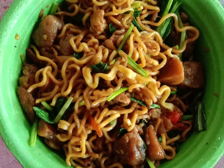 Cara Gampang Menyiapkan Mie goreng pedas spesial yang Bikin Ngiler