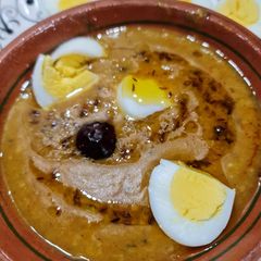 A picture of Mughlai handi moong daal.