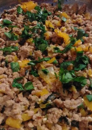 A picture of One Pan Ground Turkey and Peppers.