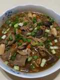 高麗菜乾枸杞香菇排骨湯（大同電鍋料理）