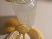 A picture of lemon lemonade