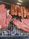 #531 Bistecca e salsiccia alla brace 🍖🍋🍅