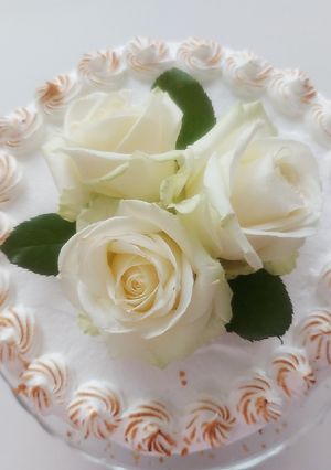 Grízes krémmel töltött torta recept fotója