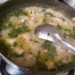 A picture of Lemon pepper chicken.