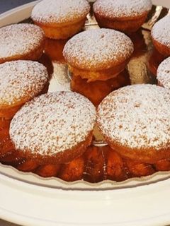 Una foto de Cupcakes de Limón 🍋