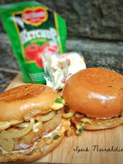 Foto resep Burger Ala Roti John