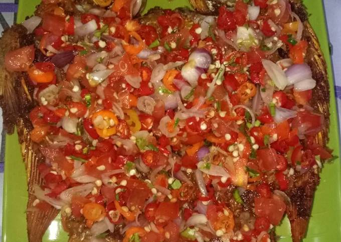 Resep Ikan Nila Goreng Sambal Matah Oleh Erika Damayanti Cemilan Kakak Mika Cookpad Resep Ikan Nila Goreng Sambal Matah Oleh Erika Damayanti Cemilan Kakak Mika Cookpad