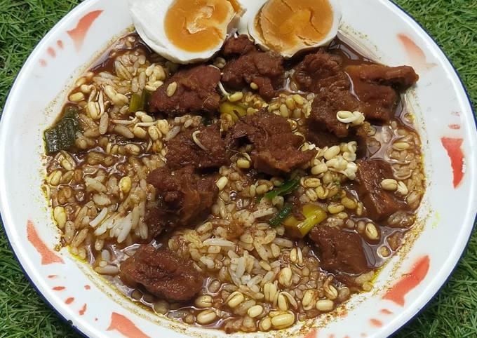 Bagaimana Membuat Rawon (nasi rawon) yang Enak Banget