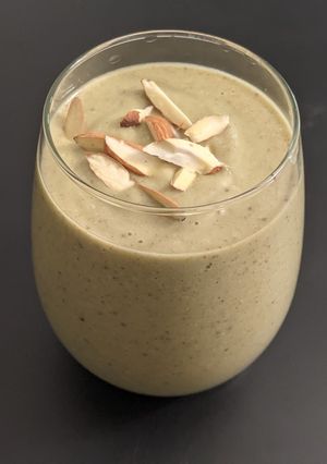 A picture of Avocado Milkshake.