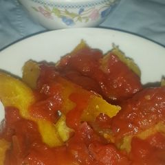 A picture of Sweet Potato Wedges & Tomato Sauce.