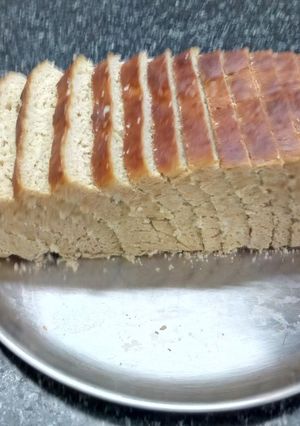 A picture of Homemade Wheat Flour Bread.