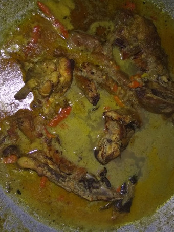 Anti Ribet, Bikin Ayam panggang masak kare pedas Yang Menggugah Selera