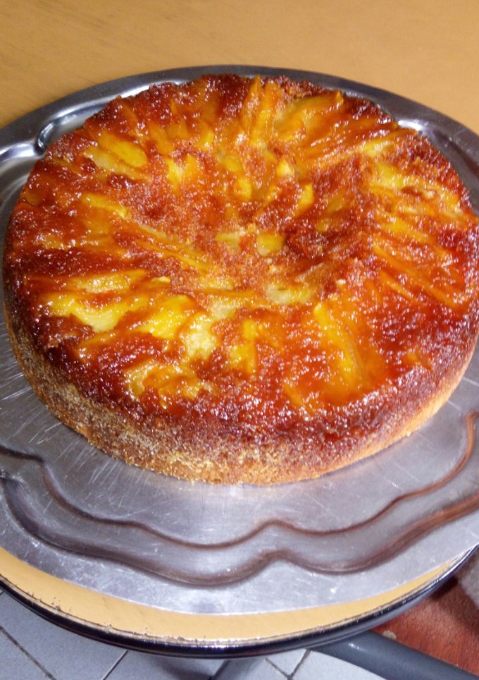 Una foto de Tarta de manzana invertida