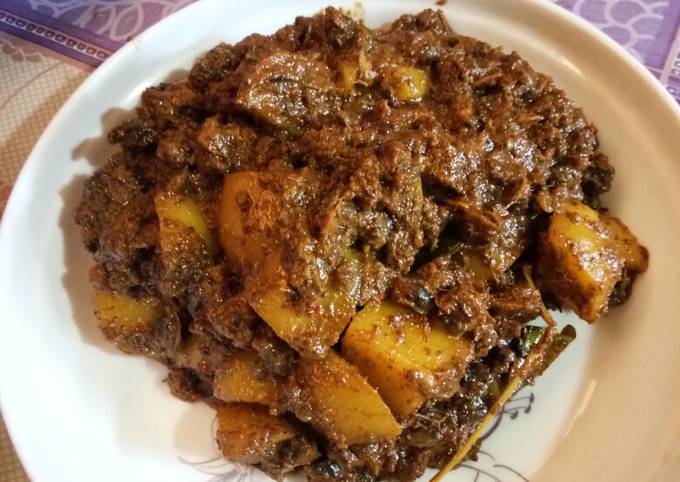 Wajib coba! Resep membuat Rendang Kerang + Kentang yang nagih banget