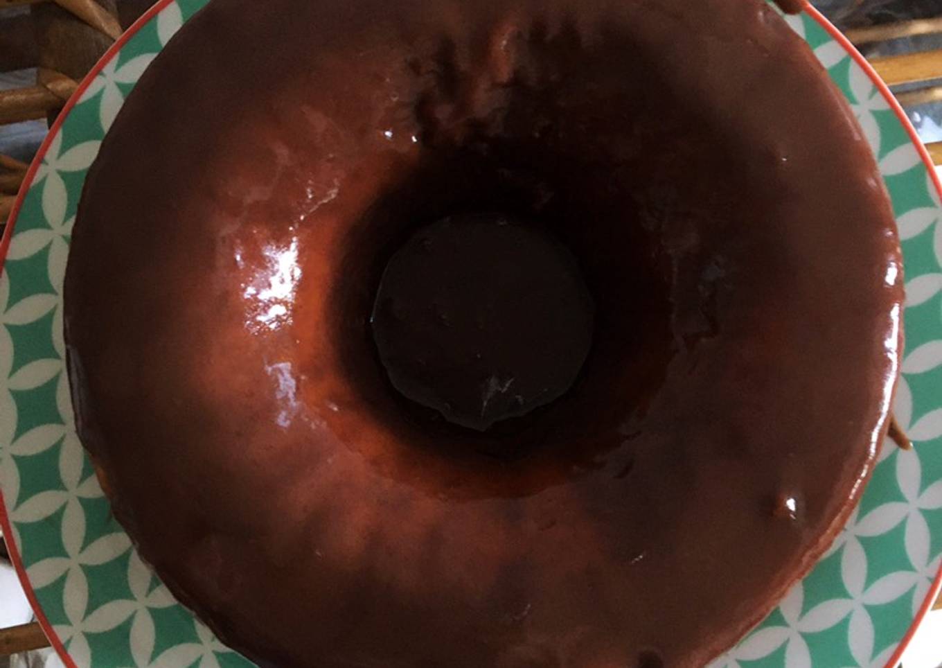 Torta de zanahoria licuada con cobertura de chocolate