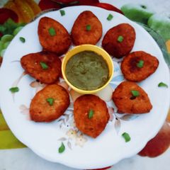 A picture of Tasty crispy healthy vegetable cutlet.