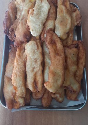 A picture of Banana fritters.